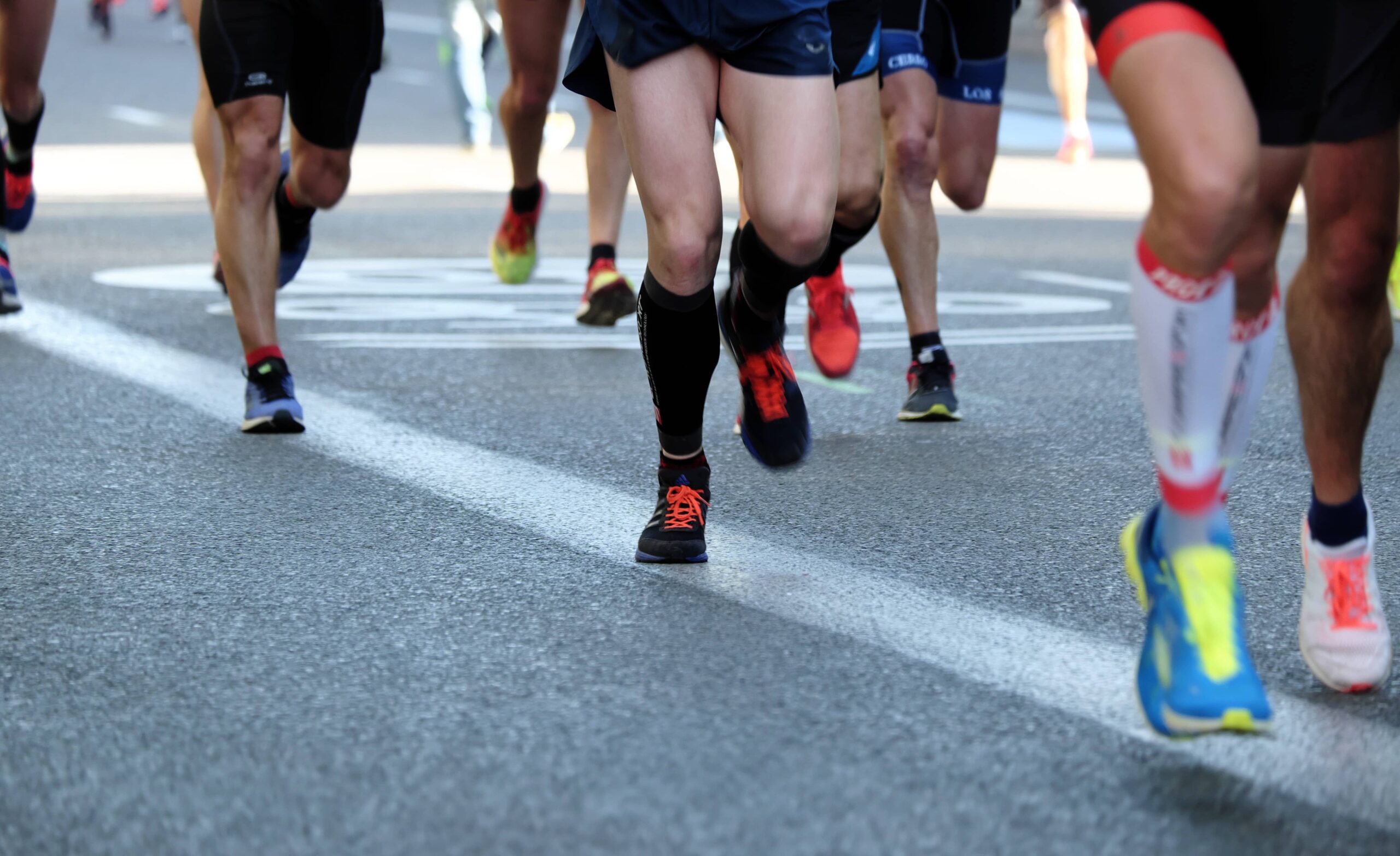 Photo qui montre des personnes qui font du running